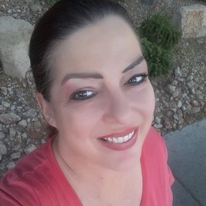 Meet your Posher, Jannea